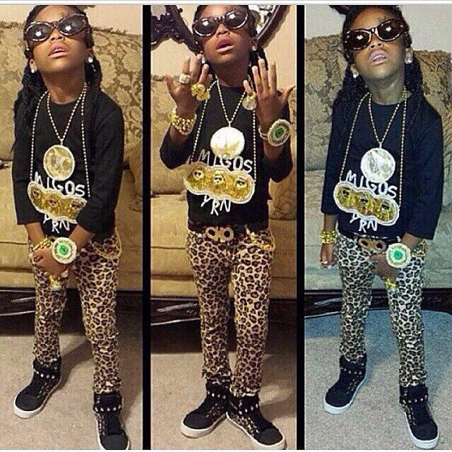 IsaiahTKO's tweet image. This kids Migos costume is 🔥🔥