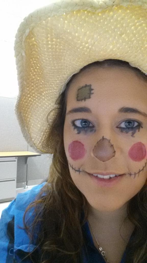 fhsoba7's tweet photo. Halloween comes around once a year. That doesn't mean you can't dress up any other time. #Halloweenliveon #Halloween http://t.co/KRwR4t6CBH