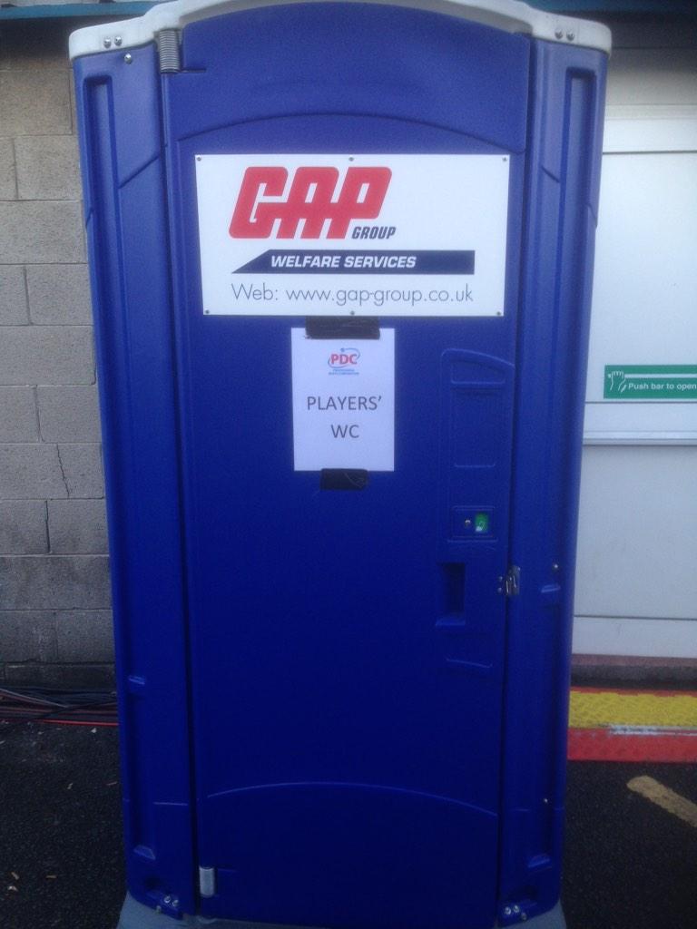 jackpot180's tweet photo. And there's people thinking we get treated with luxury lol http://t.co/cUDqXjjMG0