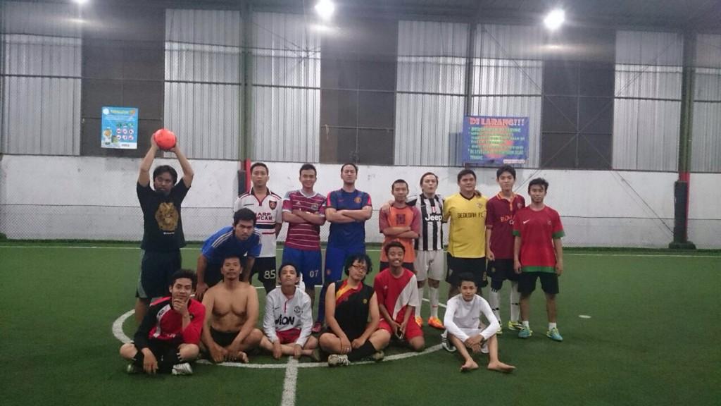 pandji's tweet photo. Selesai #MaenBareng @maen_co di Jogja. Makasi yg uda dateng. Jangan lupa pada bikin sesi yaa :) http://t.co/fMcVr02QRr