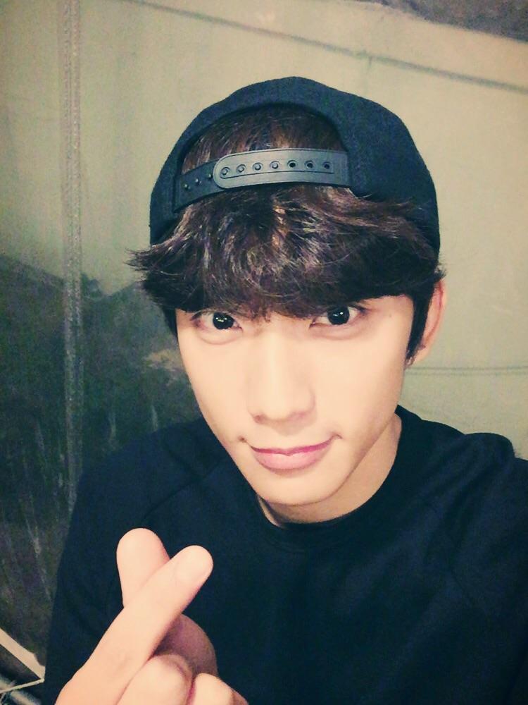 B1A4_gongchan's tweet photo. 오늘 바나와 함께 해서 너무 즐거웠어요~❤️ 바나 보는 내내 얼굴에서 웃음기가 사라지지 않았어요❤️ 항상 너무 고마워요❤️ 다음에 우리 또 만나요🙌🙌#b1a4roadtriptoseoul http://t.co/REFz5jEA1h