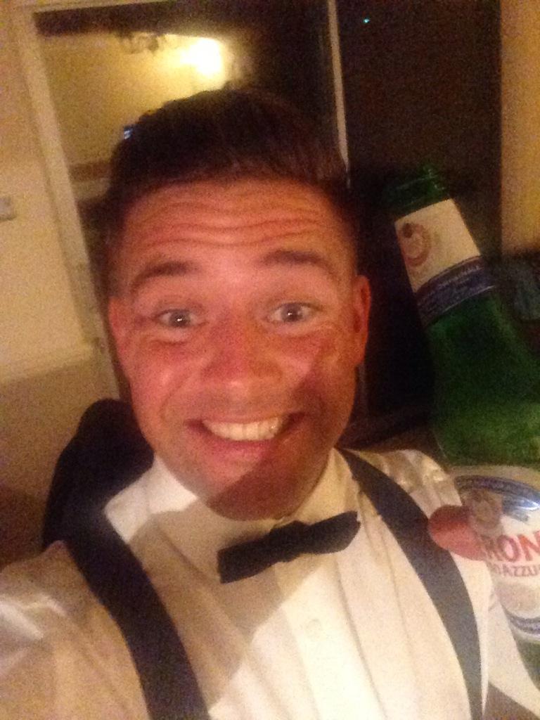 jackson2120's tweet photo. The first beer makes me so happy. Now I feel like death http://t.co/DpsYY5opzB