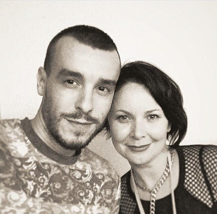 sebnemismine's tweet photo. Günaydın :D @cemadrian @sebnemferah http://t.co/YoTBk6KEwO