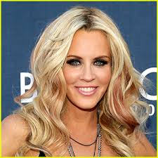 Happy42ndBirthday @JennyMcCarthy I hope that you will have a wonderful&a totally awesome birthday ever today jenny :)