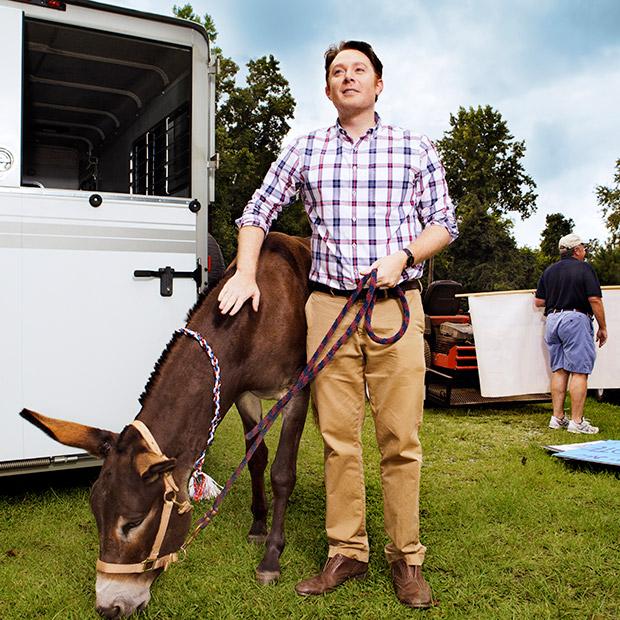esquire's tweet image. Clay Aiken doesn't sing anymore, but he is running for Congress: esqm.ag/6015S3XX