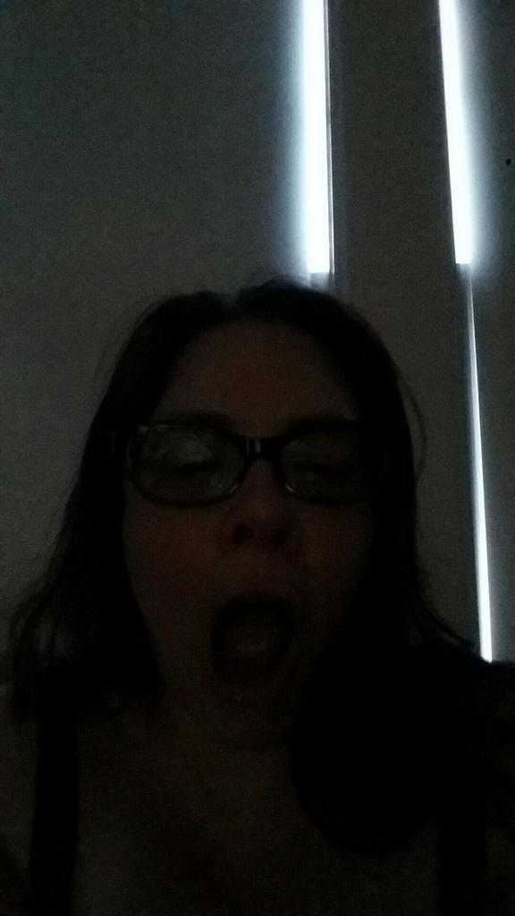 Just made my #WakeUpCall donation via #WakieApp wakie.com/s. I nominate:
