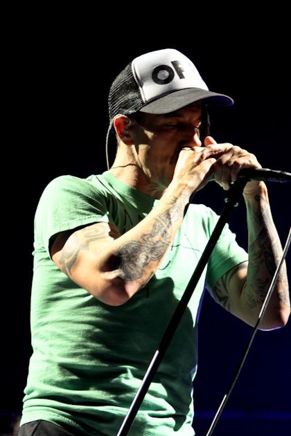 Happy 52nd birthday, Anthony Kiedis, the one and only front man of the RHCP  "Californication" 