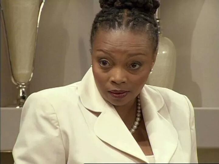 lelolitious's tweet photo. @NAMBITHA.beutyful wow put me on your will Mrs N and inherit me your beuty http://t.co/bwShuM0twk