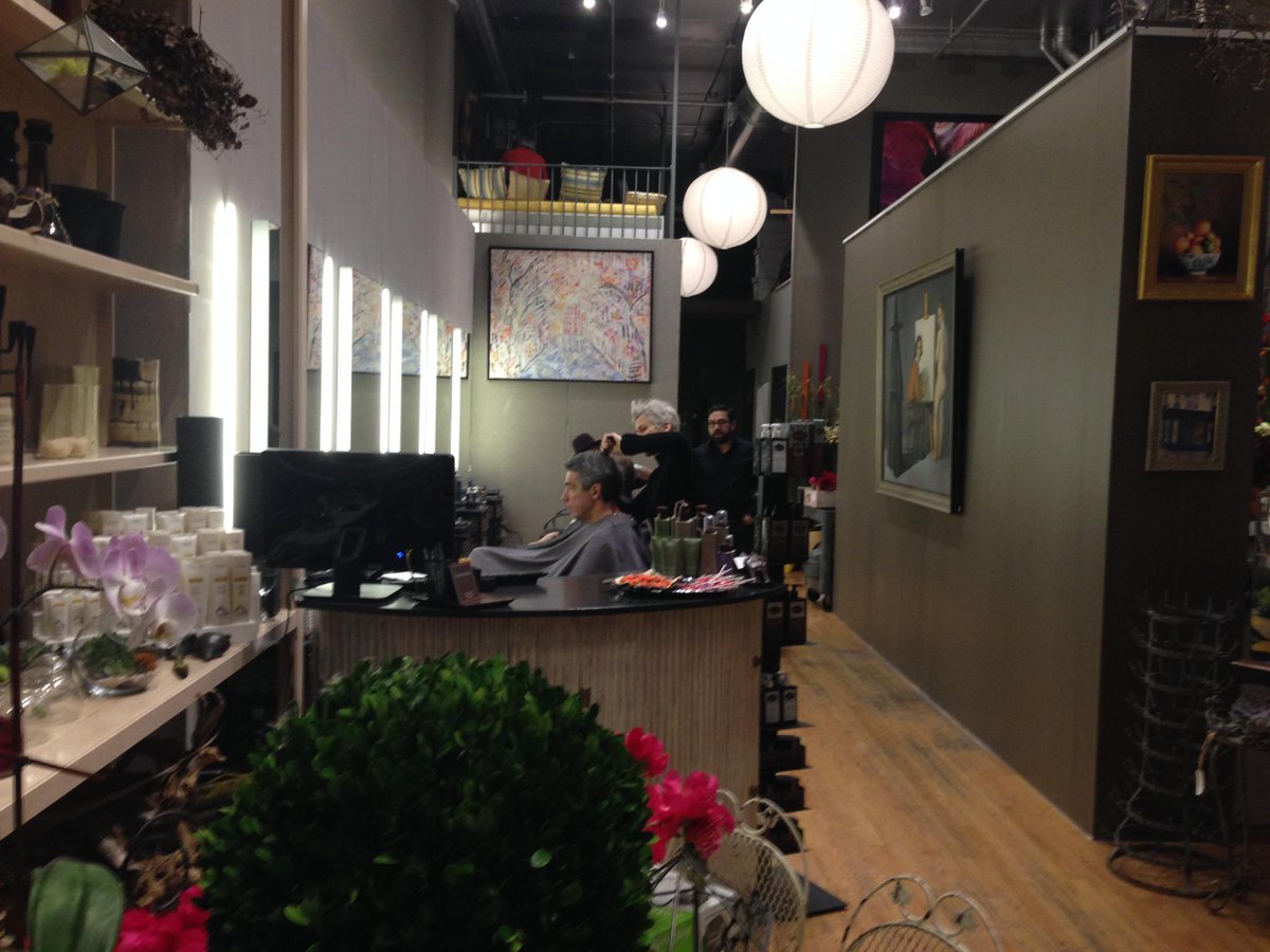 MarieBove's tweet photo. Even on the rainy New York day we are making our clients happy! #Haircut #blowDry #HairColor #style YOu name it! http://t.co/QY8Zr67QKc
