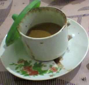 Info4_Milanisti's tweet photo. Mau yg padet? *timpuk batu* RT@KurniaAlmarzuki: Minuman lembek #Cheeerrrsss "@Info4_Milanisti: Masih ada yang melek? http://t.co/4fOdj0i4XT