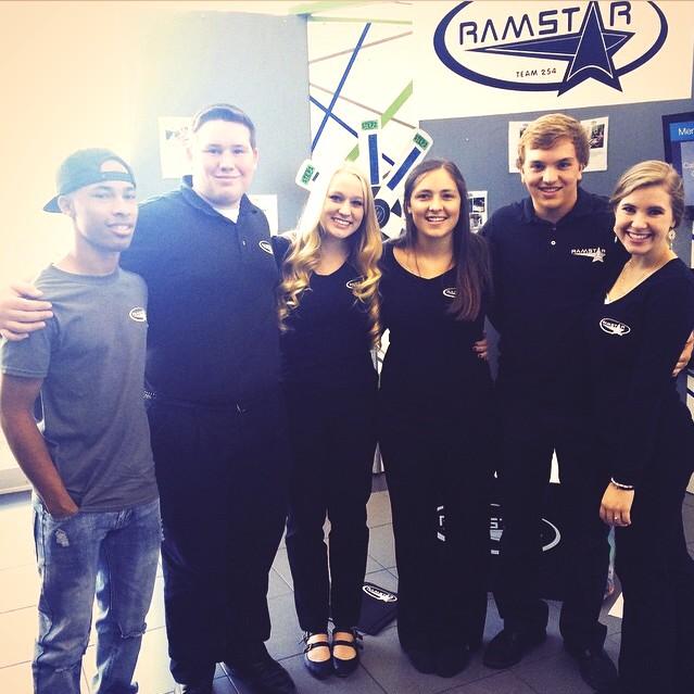 Cathe_Armstrong's tweet photo. RamStar Booth Team 🎮👾#JubileeBESTRobotics #FARobotics http://t.co/Y9BscQTjWn