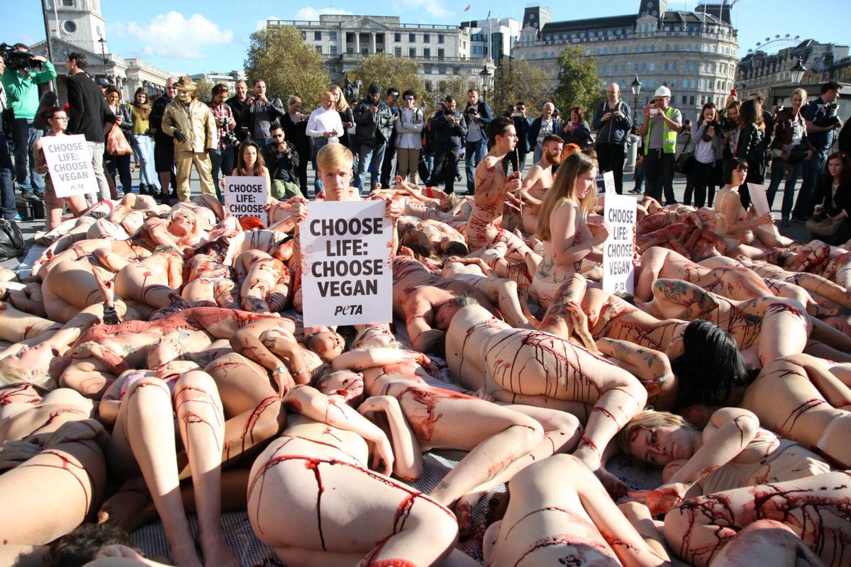 indy100's tweet photo. This is why naked and nearly naked people were in Trafalgar Square yesterday  http://t.co/Eu3naRAhNh http://t.co/1Q09c8hETZ