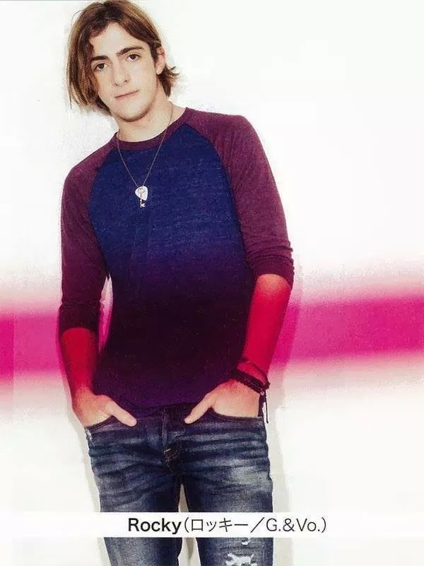 Happy bday 21st Rocky LYNCH i love you 