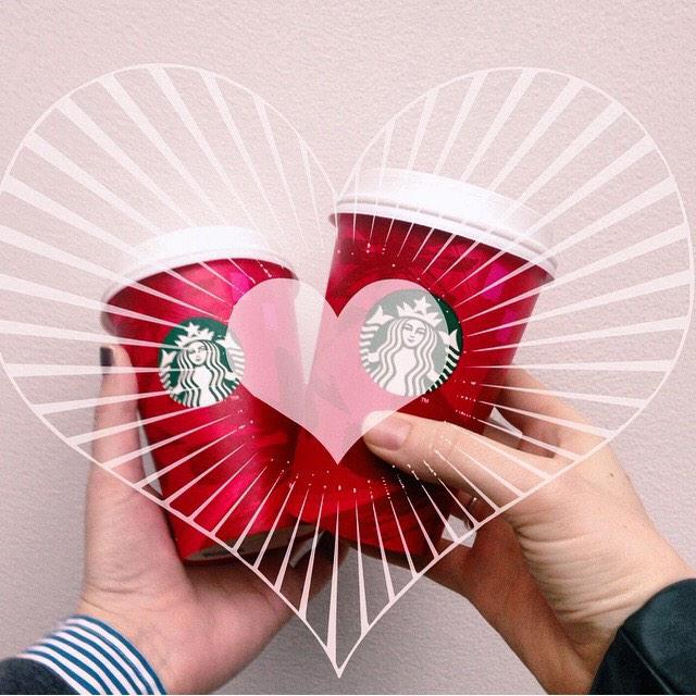 Starbucks's tweet photo. Tag your #redcupcontest moment on Instagram to win a sterling silver Starbucks Card. Rules: http://t.co/dStGk8YkWW http://t.co/h3cKuJsJoq