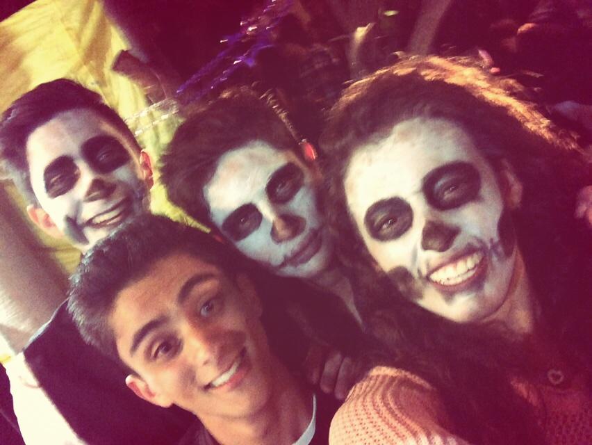 KaarlaAlvv's tweet photo. Los amo un buen. #bsfg http://t.co/nC2PFNKddi