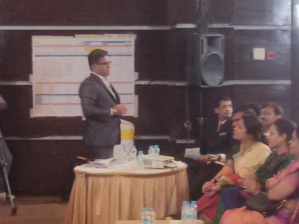 nene_kat's tweet image. Q&amp;amp;A round in #knowledgeknights... The Kamaths of @Naturalicecream answering the questions of #entrepreneurs 
#Mumbai