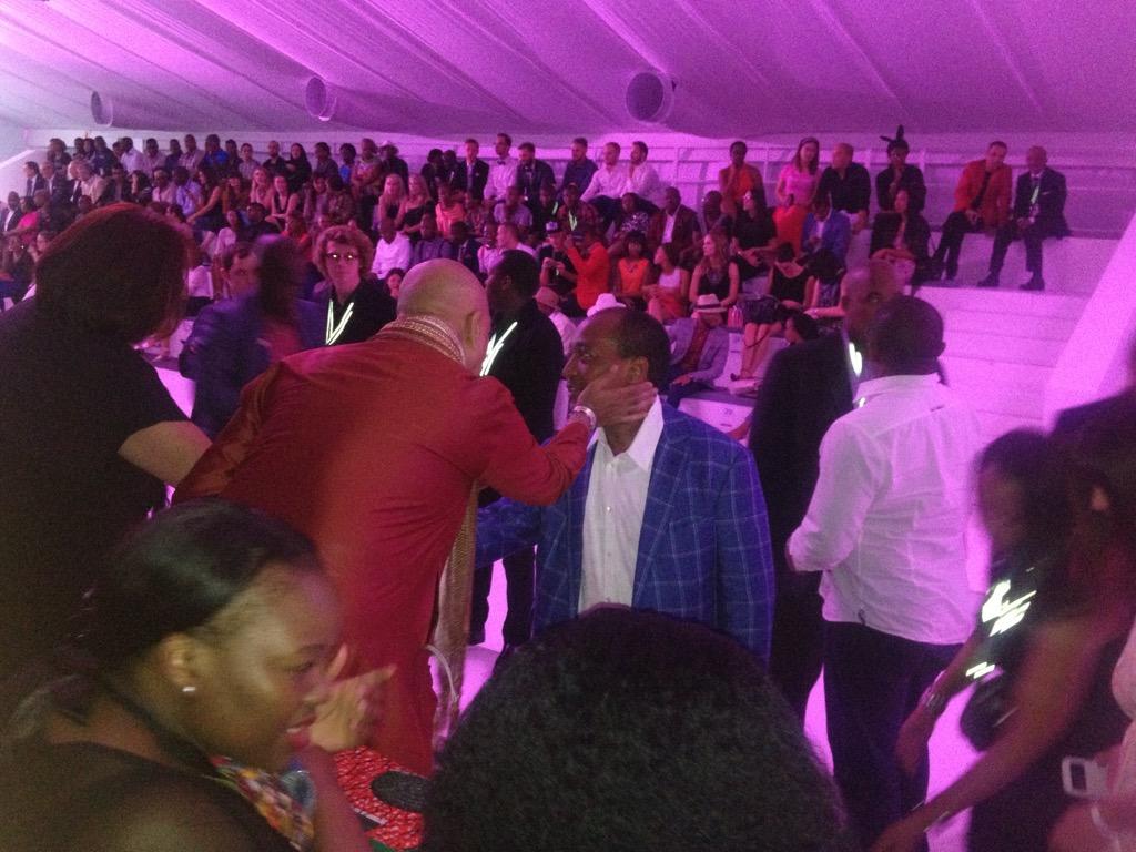 NWFashionista's tweet photo. @MrMotsepeRocks greeting guest at #CarducciWoman @MB_FashionSA @CarducciSA @AFI_sa #MBFWAfrica #MBFWA2014 http://t.co/C3HIZf9RkW
