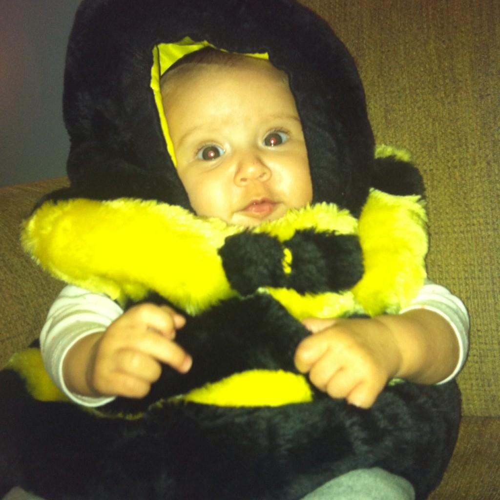 GLEETCHIE's tweet photo. My boogas trick or treating http://t.co/SUoMzIk62d