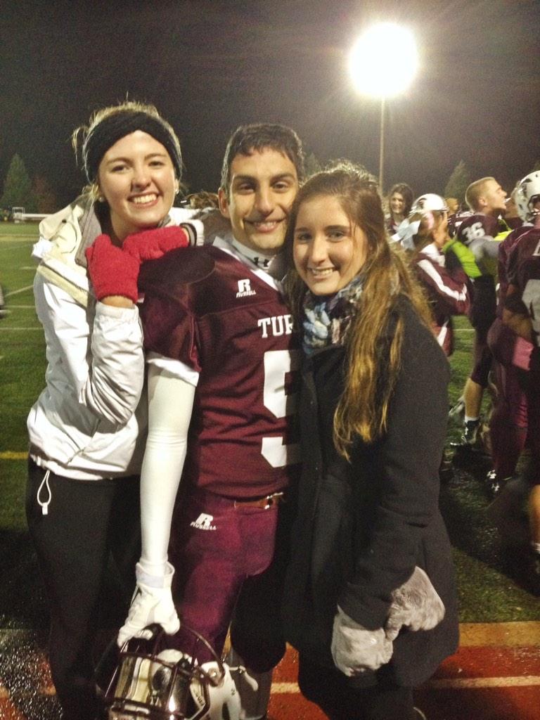gretaspeidel's tweet photo. congratulations to my boyfriend and best friend on their senior night!!!! #soproud #loveyouguys #threeisneveracrowd http://t.co/nAfWD78zMz