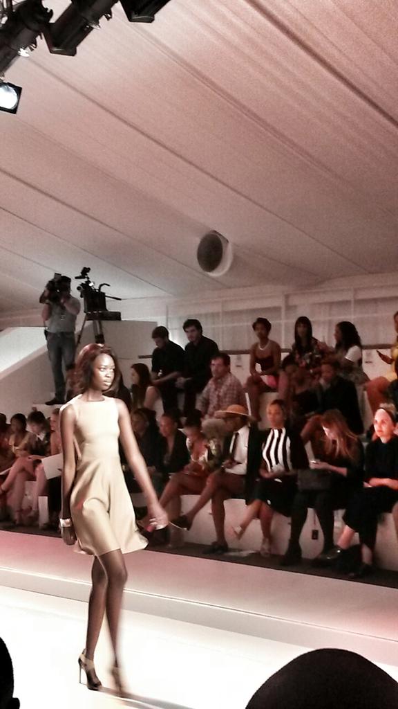 KayaON959's tweet photo. #Murade collection has a sensual feel with cameo items in bronze, gold &amp; olive green #mbfwafrica http://t.co/lI35cUBuCl