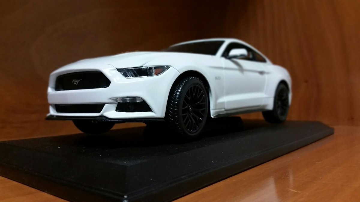 AutosyMas's tweet photo. Yo le doy RT y sigo @autosymas porque voy a #CarShowDF y me quiero ganar este #Mustang Boletos http://t.co/cLPSmpRTi2 http://t.co/vH6JbTCWaj