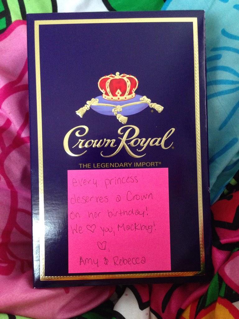 Mackbug's tweet image. 😊❤️ they are too cute! @therebeccahunt @mimblee