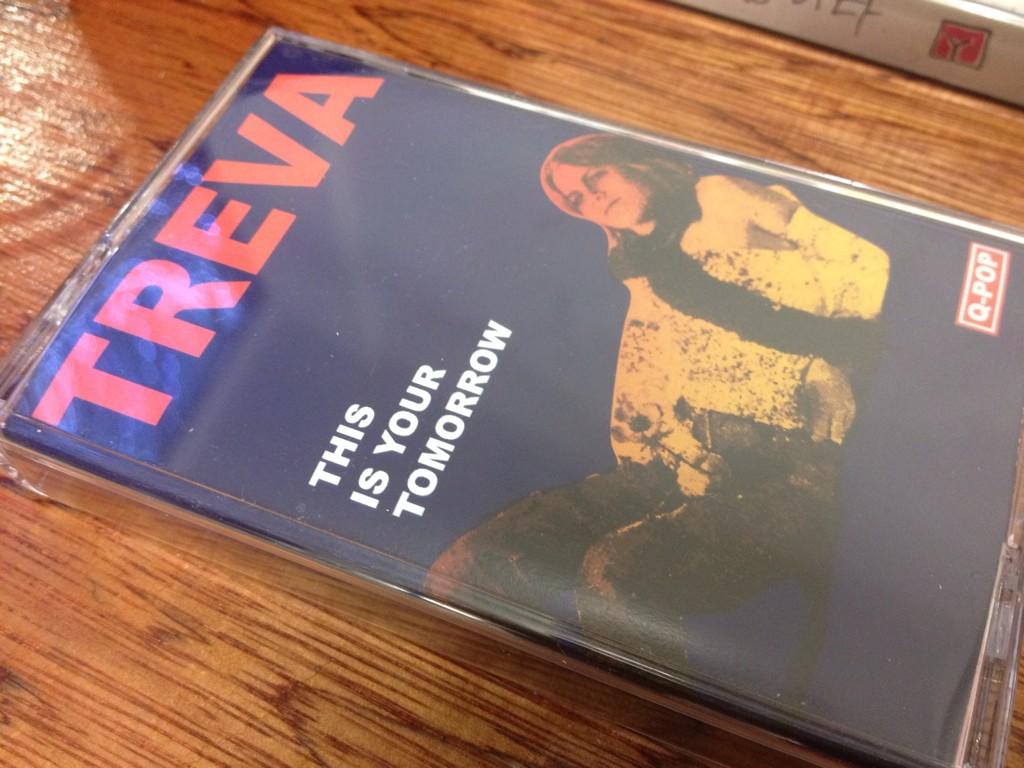 nowhere_bar's tweet photo. "@NotPopMusic: #OnRecord Now playing - TREVA This is your tomorrow @stabbingles  #lescassettes http://t.co/Bn8SaFFioZ" @PodProjects