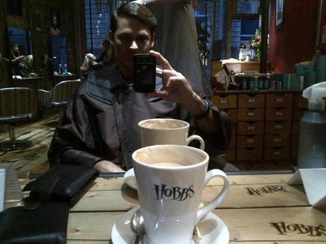 MarcVedo's tweet photo. Getting my haircut at @hobbshair....somd of the joys of having a weekend off! http://t.co/dxcltkqHBZ