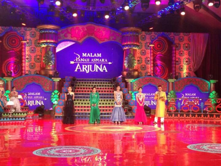 PESBUKERS tweet media