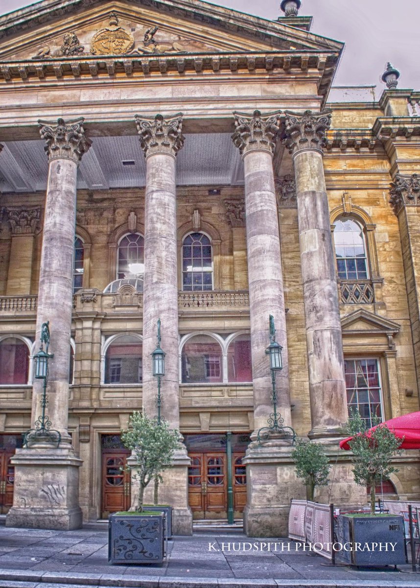 NorthEastTweets's tweet photo. "@Kazhuddi: Newcastle City Centre @TheatreRoyalNew @NoEaPhotography @welovencl #centralarcade #JGwindows http://t.co/sFPOzKkAru"