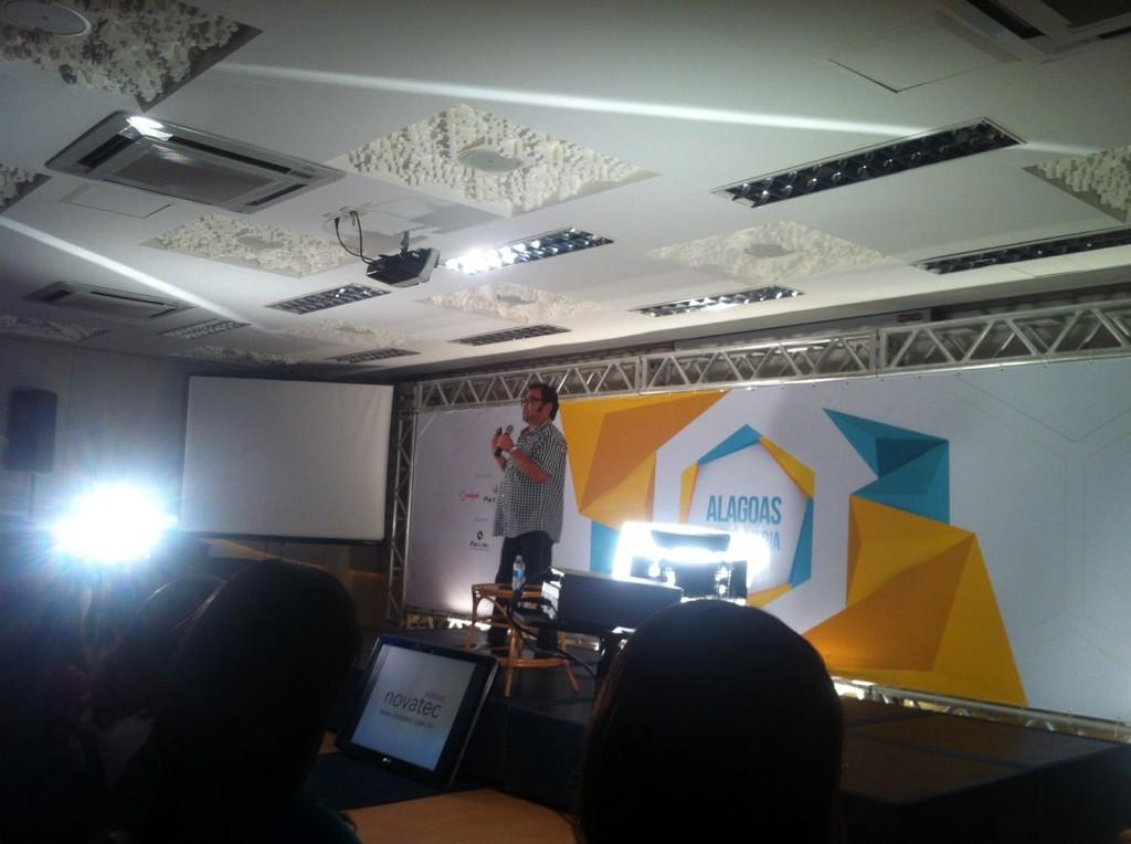 brunofrika's tweet image. hora do &quot;social media ninja&quot; (é assim que fala?) aqui no @AL_SocialMedia! #ASM2014