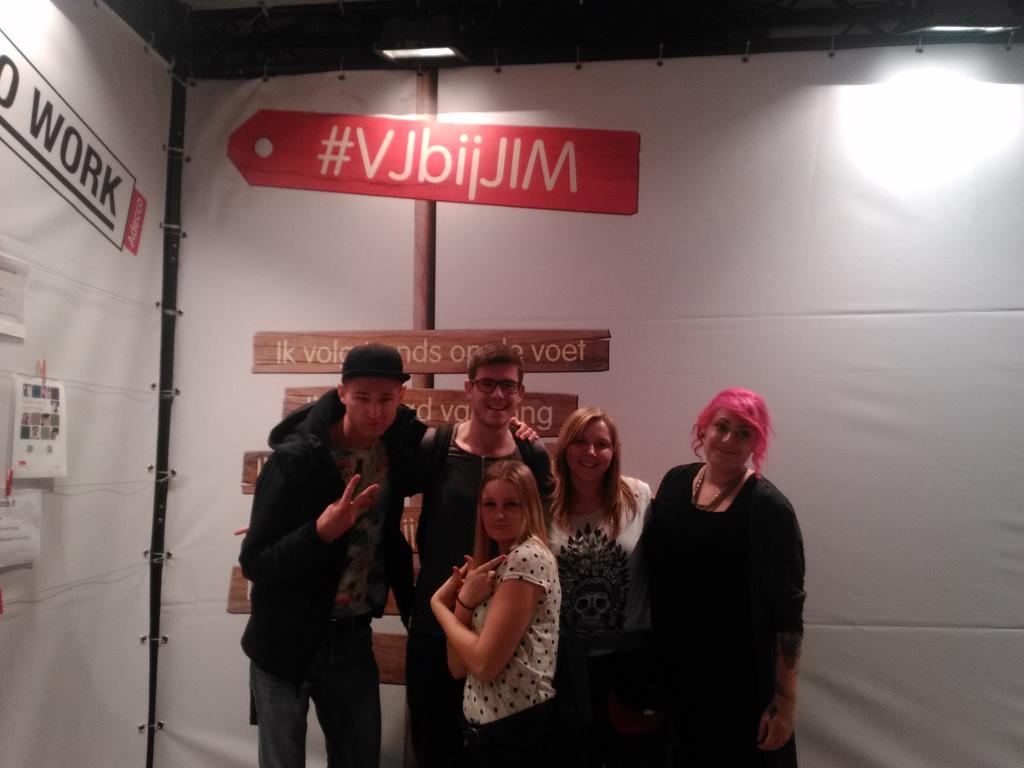 Adecco_Belgium's tweet photo. Over een uurtje begint 1 van deze kandidaten aan zijn uurtje als #VJbijJIM. Zeker kijken! @JIM_be #jimexplore http://t.co/V6txeg0834