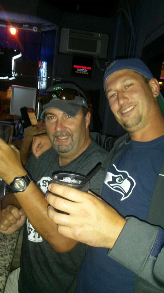 HumberstoneMark's tweet photo. @longleysunsport remember this night in Seattle? http://t.co/4jaNWQwcOL