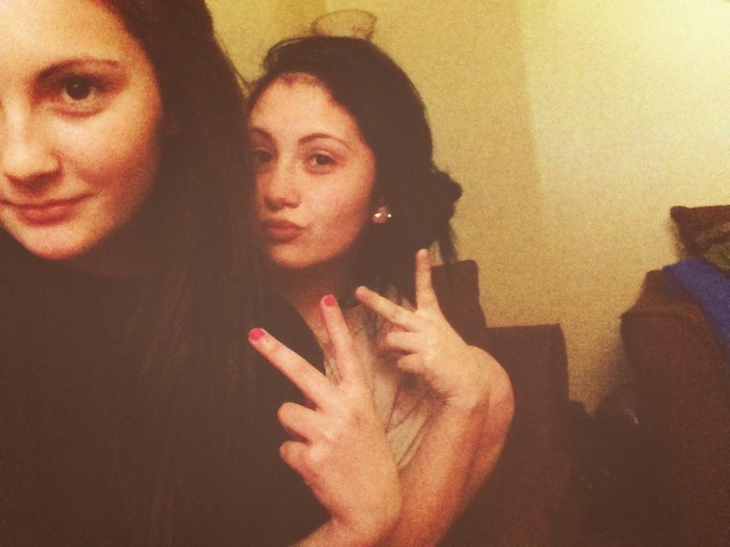 benfattiolivia's tweet photo. she's agg but iluv her aka sometimes http://t.co/YYwjgj91Cy