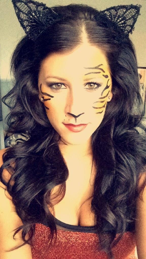 itsNicoleMarie's tweet photo. And you're gonna hear me roarrrrr #timetocrawl๐ฏ๐ฏ http://t.co/tjnCJqIL4d