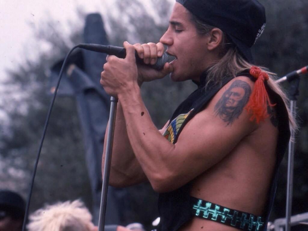 rhcpbae's tweet photo. HAPPY BIRTHDAY BEAUTIFUL http://t.co/qLCWxeRBRN