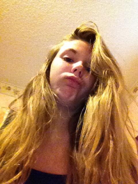 VNichy tweet picture