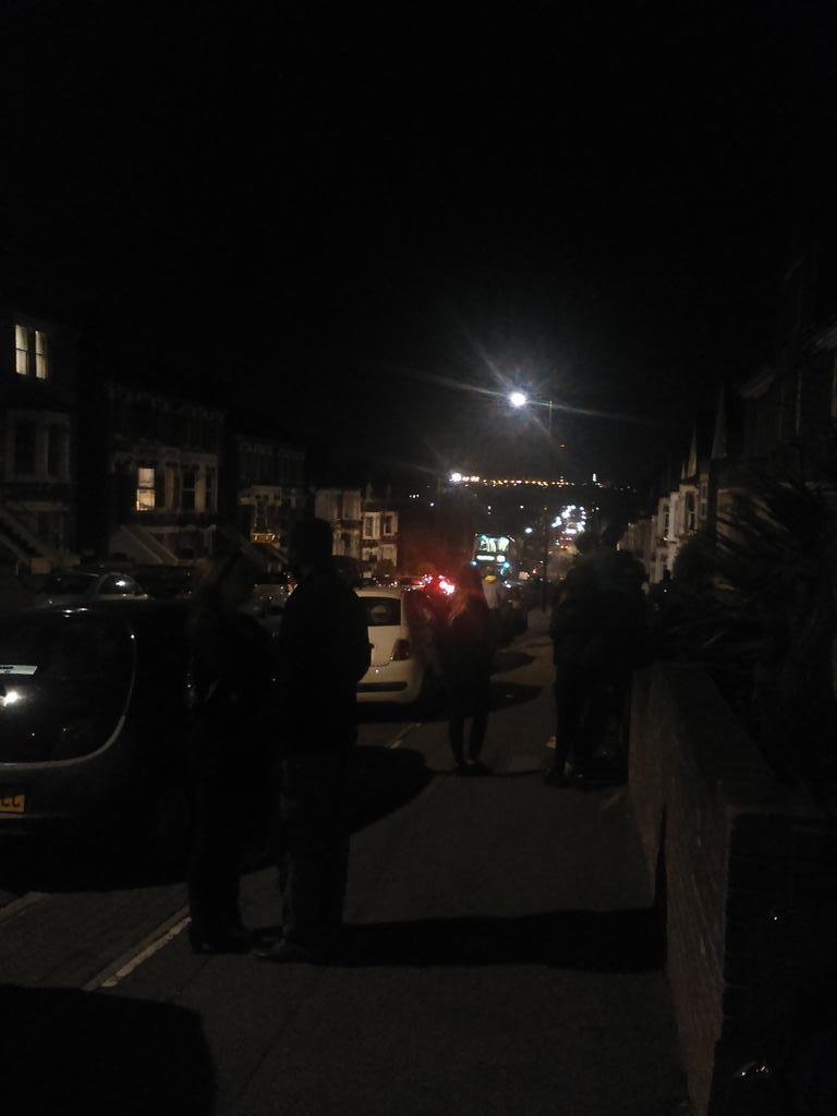 OpinionN8's tweet photo. The tension is building on ferme park Road! @Yourallypally http://t.co/crX1Wmo0YF