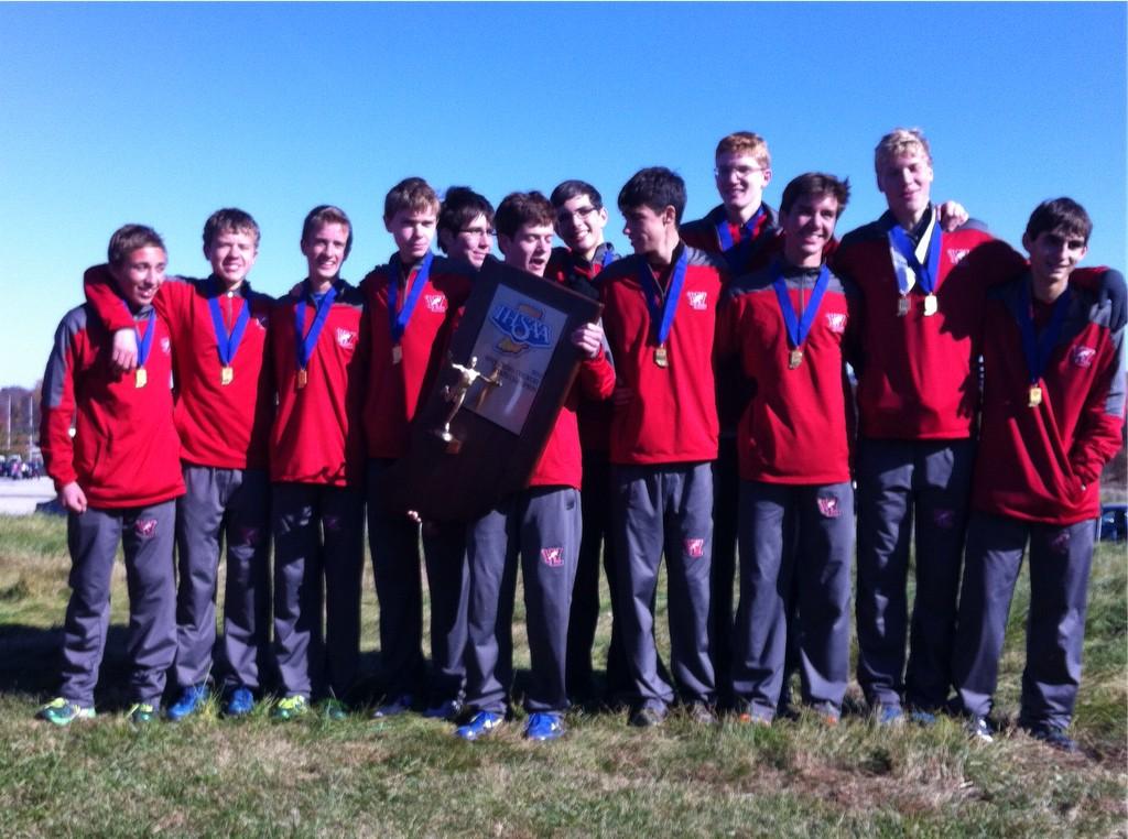 stephpatacsil's tweet photo. Red Devils ran really fast today!! #reddevilsrunfast #WLXC2014 #statechamps http://t.co/nXEa2gXzKq