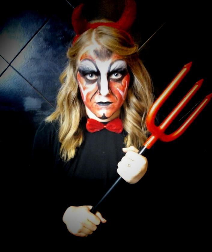 sandri_rh's tweet photo. Noche de terror!!! http://t.co/ussR7PtATP