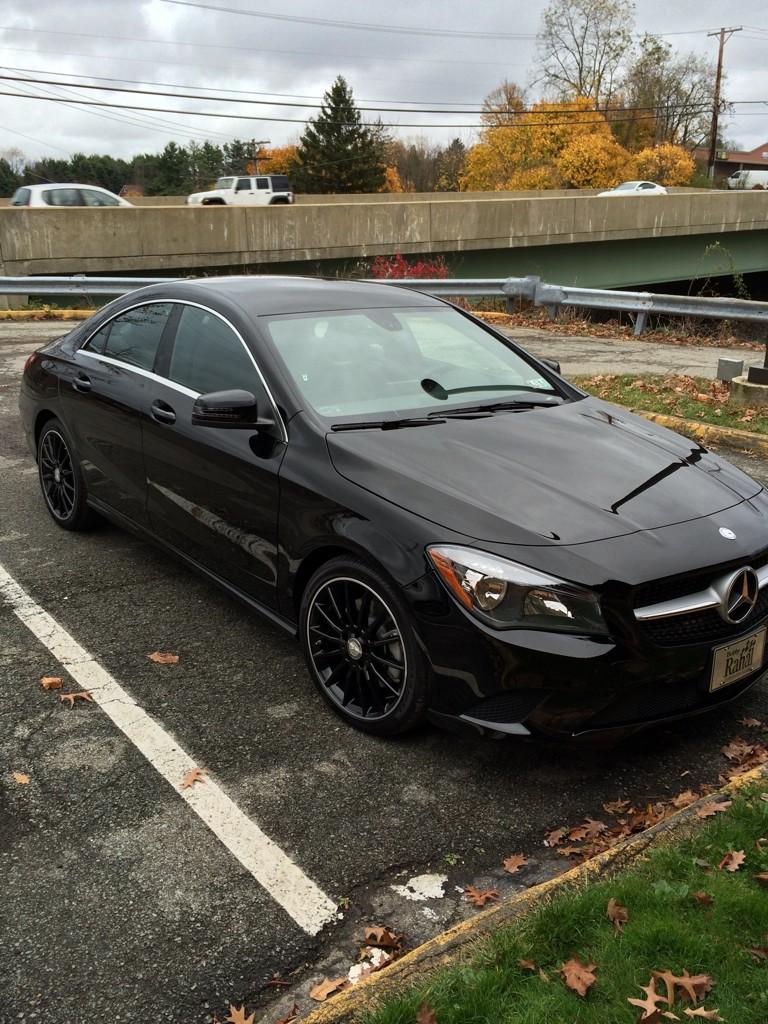 FernandoBolano1's tweet photo. Chris's new car. Clear message to the rest of us who's the favorite. #whosechris #screwchris #fuckboi http://t.co/XzvvpVXobU
