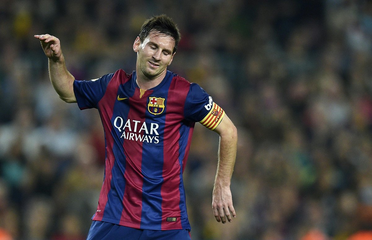 SportsCenter's tweet photo. Barcelona goes down! Lionel Messi's hunt for La Liga scoring record put on hold as Barça falls 1-0 to Celta Vigo. http://t.co/riSwEEQtz2