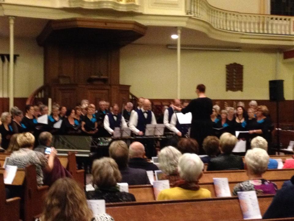Ook het #Stadskoor weet een avond te vullen, met popkoor interval, malletband <a href="/StedelijkOrkes1/">Stedelijk Orkest</a> en viool. Afwisseling