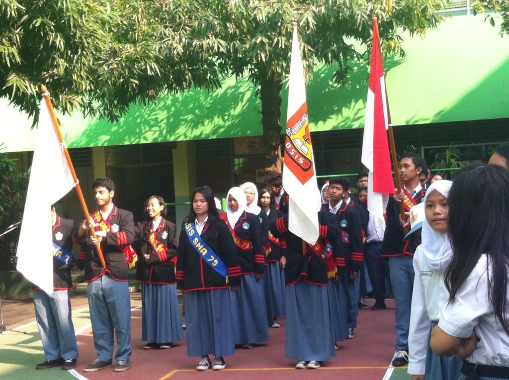 Tgl 28 okto kita sertijab. Ini nih kenangannya. Alhamdulilah selesai jg masa jabatan kita. Lebih&amp;kurangnya mhn maaf:)