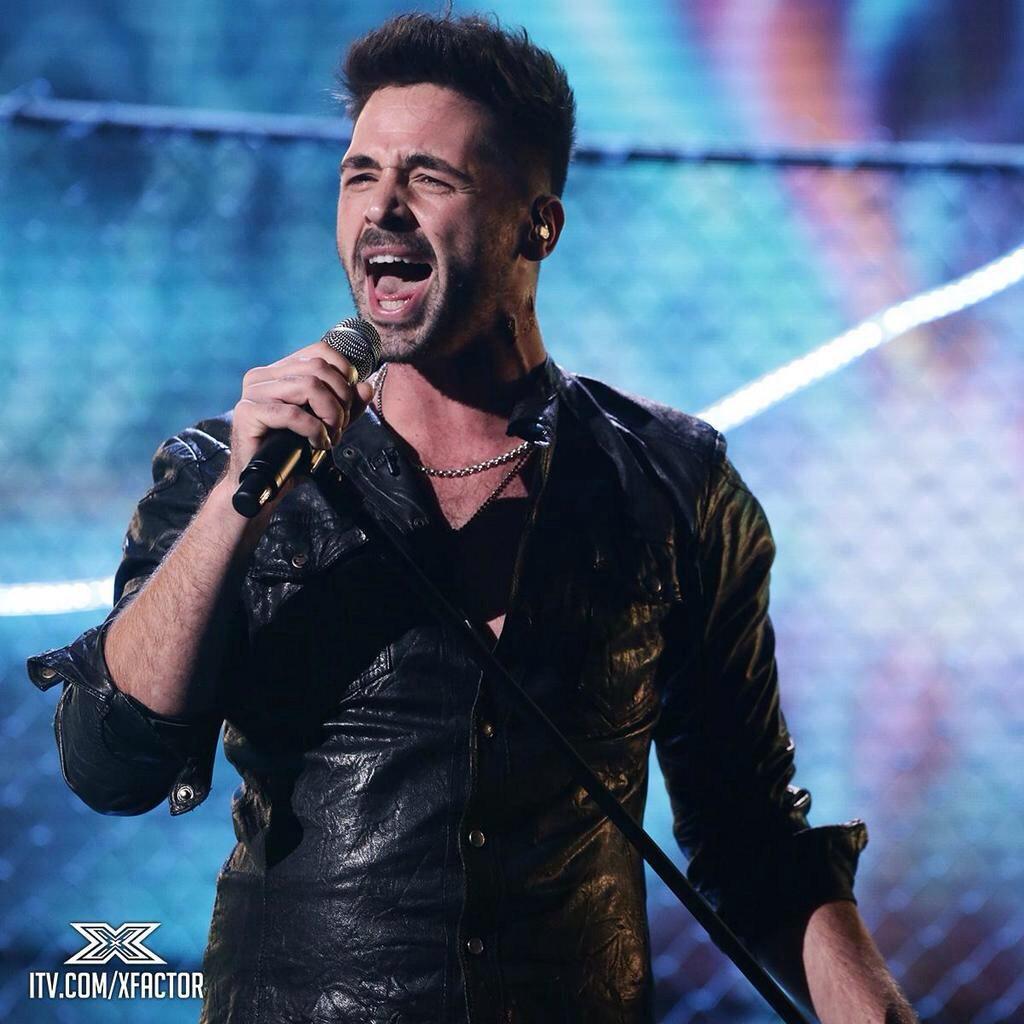 JakeQUpdates's tweet photo. RT IF YOU WERE PROUD OF BEN HAENOW TONIGHT http://t.co/7alt3ywEwq