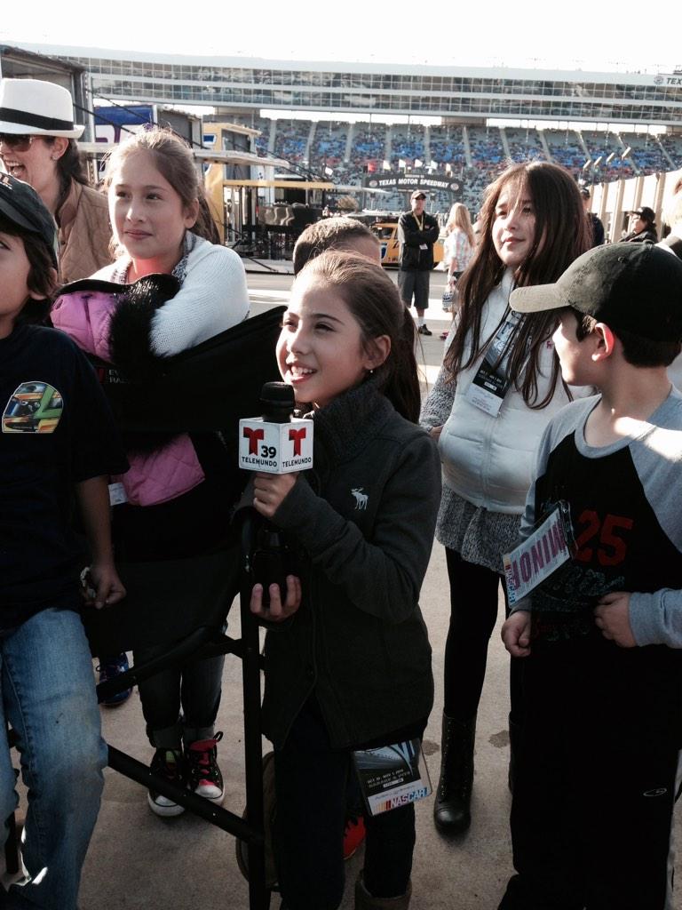 CContrerasPR's tweet photo. .@Telemundo39 interview for the whole Contreras family after the race! #ChaseTo100 http://t.co/pUC94SGq2q