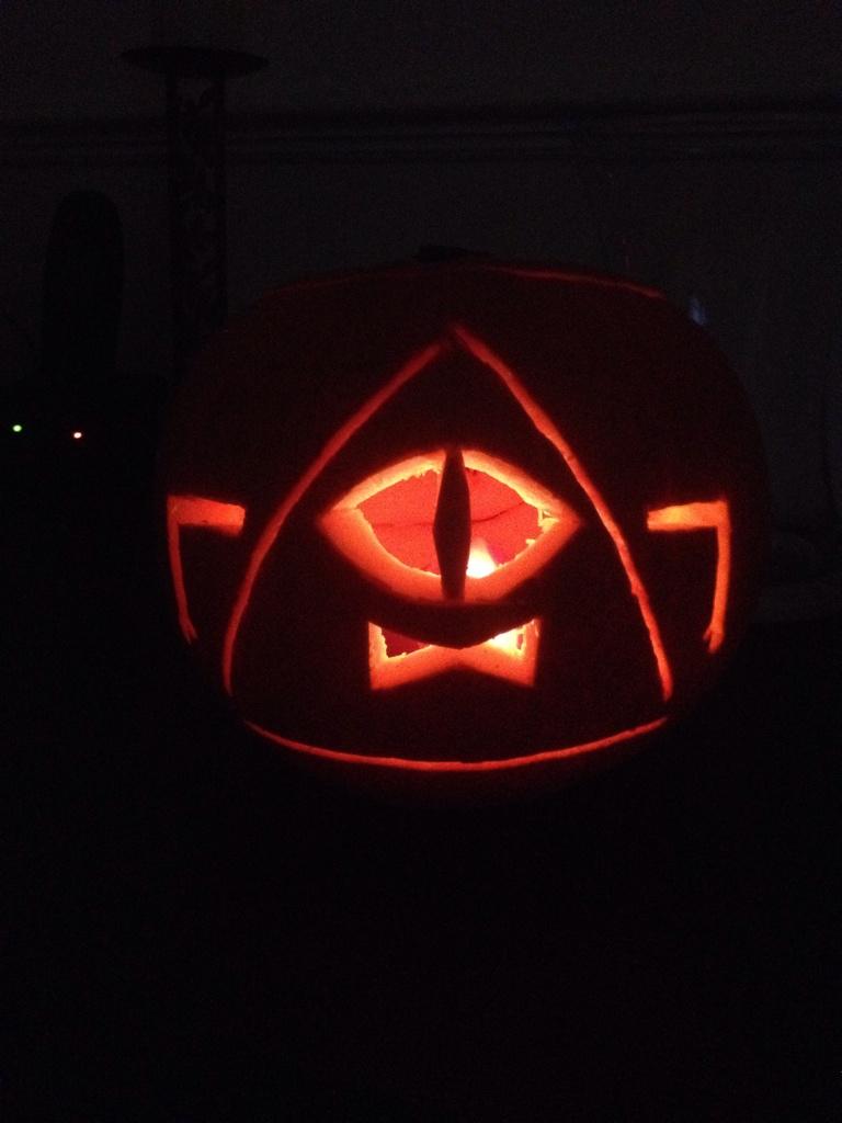 cococake6's tweet image. Our Bill Pumpkin @JasonRitter @_AlexHirsch @kristenschaaled