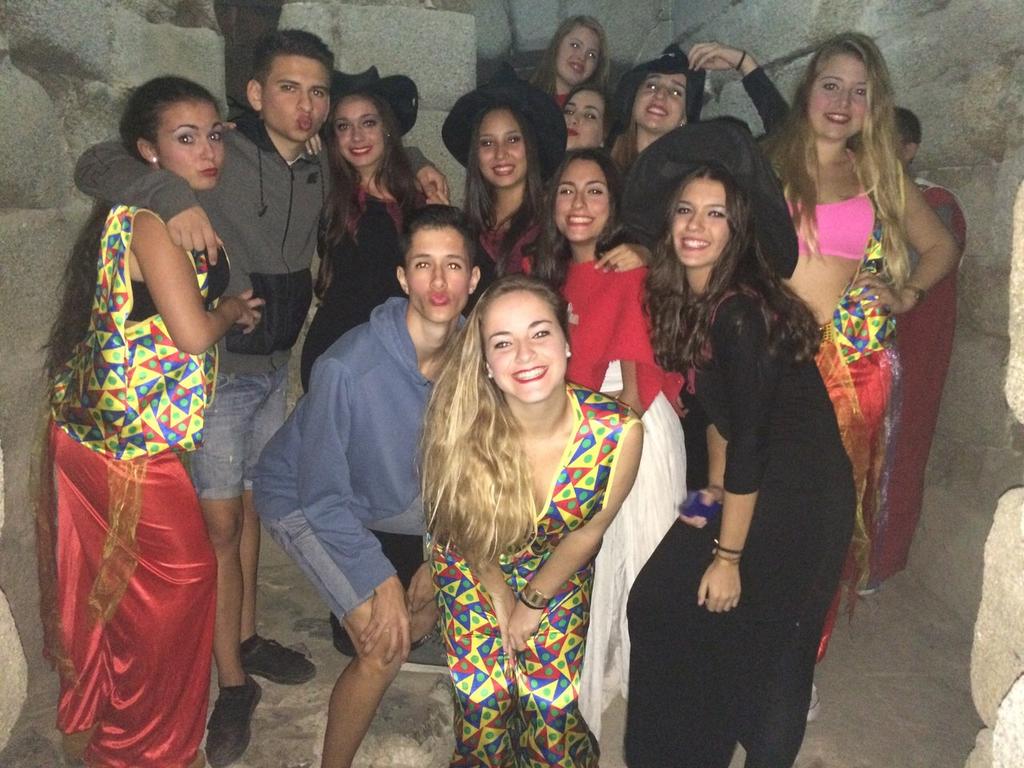 9Eviita7's tweet photo. Y hoy cierro lo que puedo decir que ha sido la mejor experiencia de toda mi vida. Muchas gracias Granadilla. http://t.co/9xJ5PR3UzH