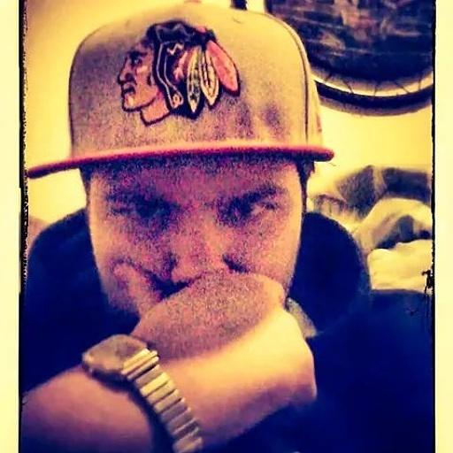 Jsammons1997's tweet image. Indian's Snapback and Gold Rolex