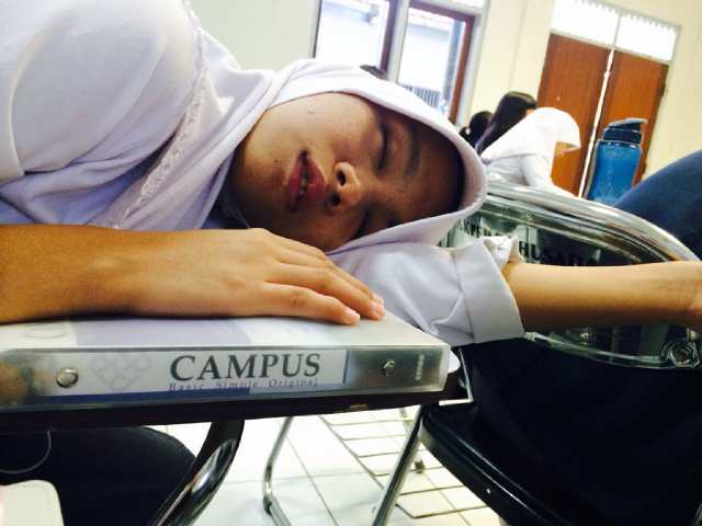 C_Akt25's tweet photo. Zzzz~@Mariasafi3 http://t.co/GsYXDOfB1X